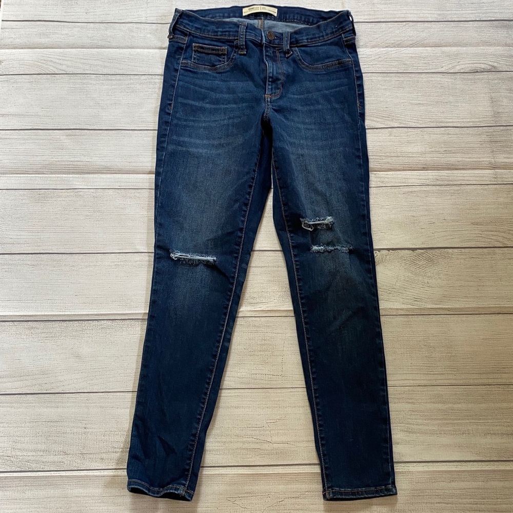 Gap distressed jeggings